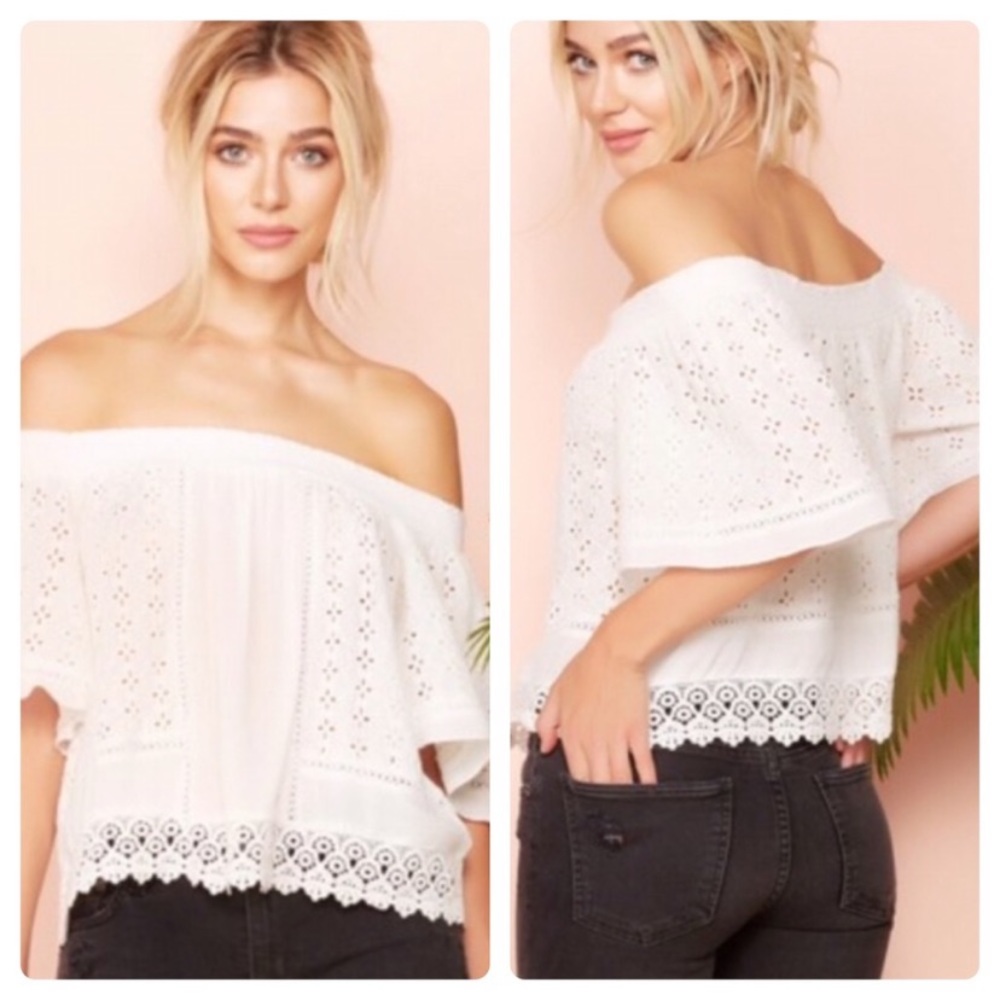 ☘️ Lovers + Friends NWOT seamist top XS